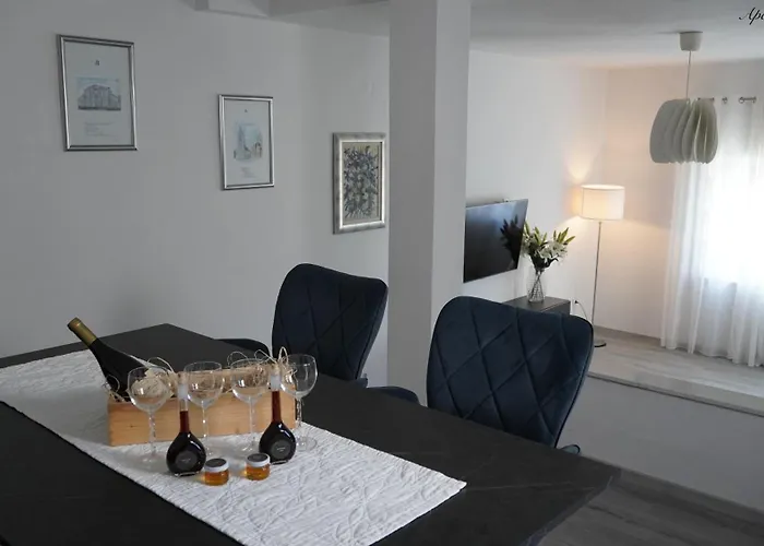 Marja Apartmán Njivice